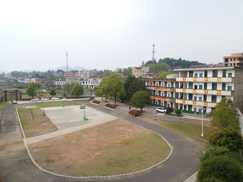 衡陽(yáng)縣峴山鎮(zhèn)檀山中學(xué)